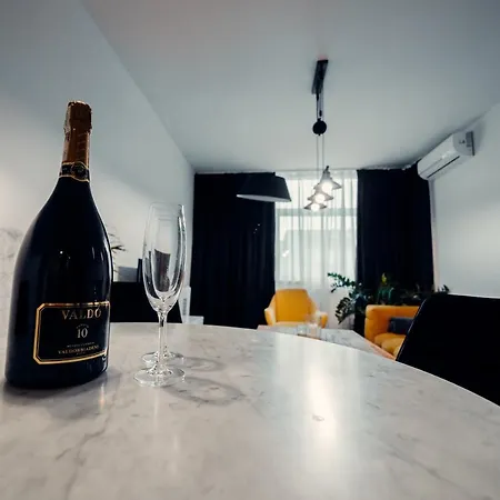 Tiffany Apartment Hotel Bratislava Exterior photo