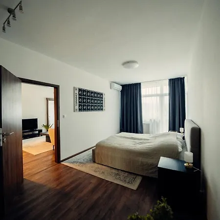 Tiffany Apartment Hotel Bratislava Exterior photo
