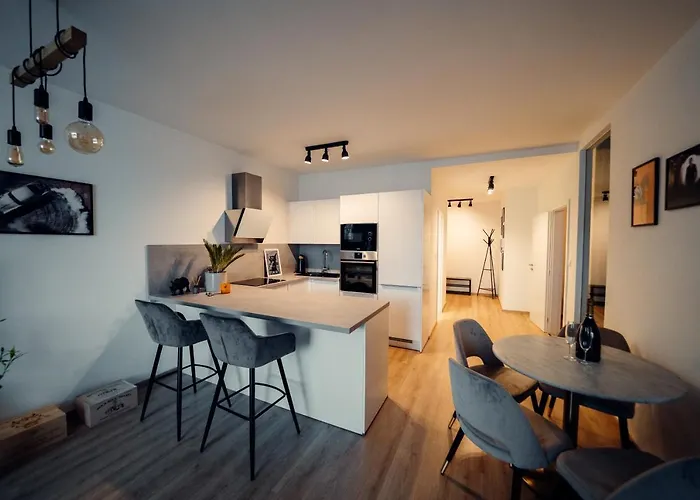 Tiffany Apartment Hotel
